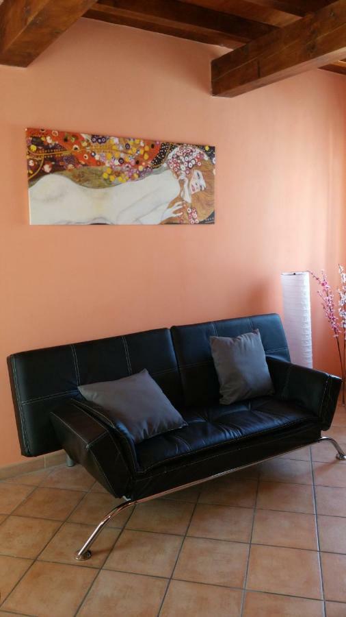 דירות פארמה Casa Jennifer מראה חיצוני תמונה