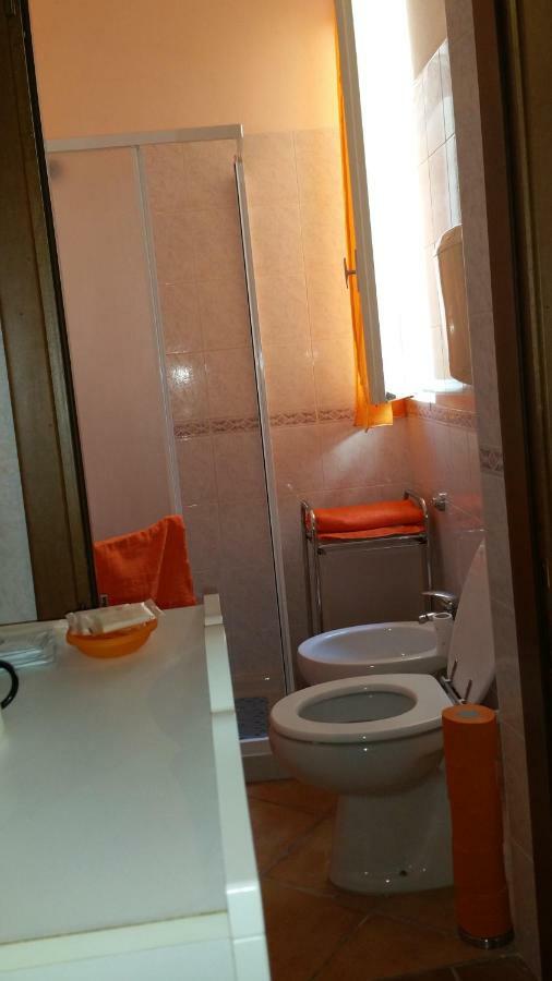 דירות פארמה Casa Jennifer מראה חיצוני תמונה